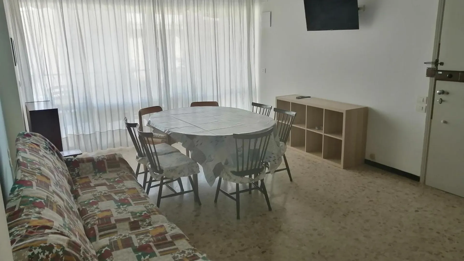 App Mareva 3 Camere Sul Mare Lido di Jesolo Italia
